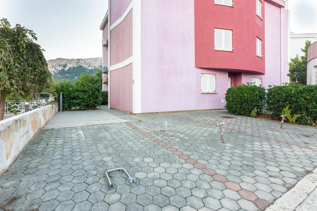Apartment Mimoza 5, Baska, Krk Extérieur photo